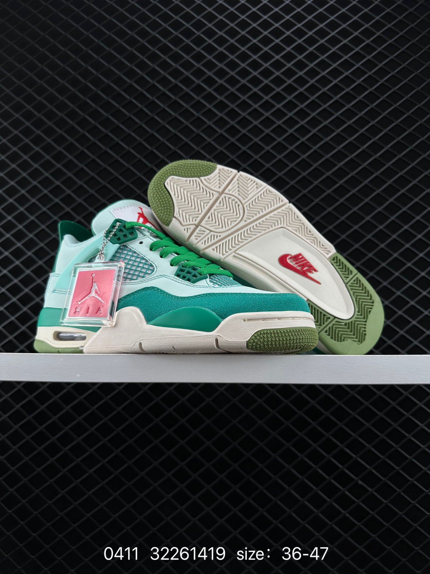 Nike Air Jordan 4 Retro OG”Fire Red“